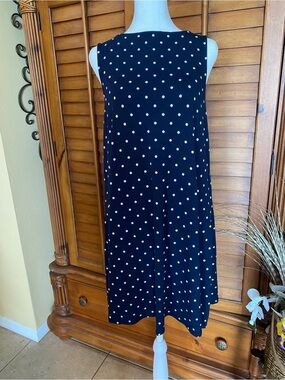 Old Navy Navy and White Polka Dot Sleeveless Midi Dress